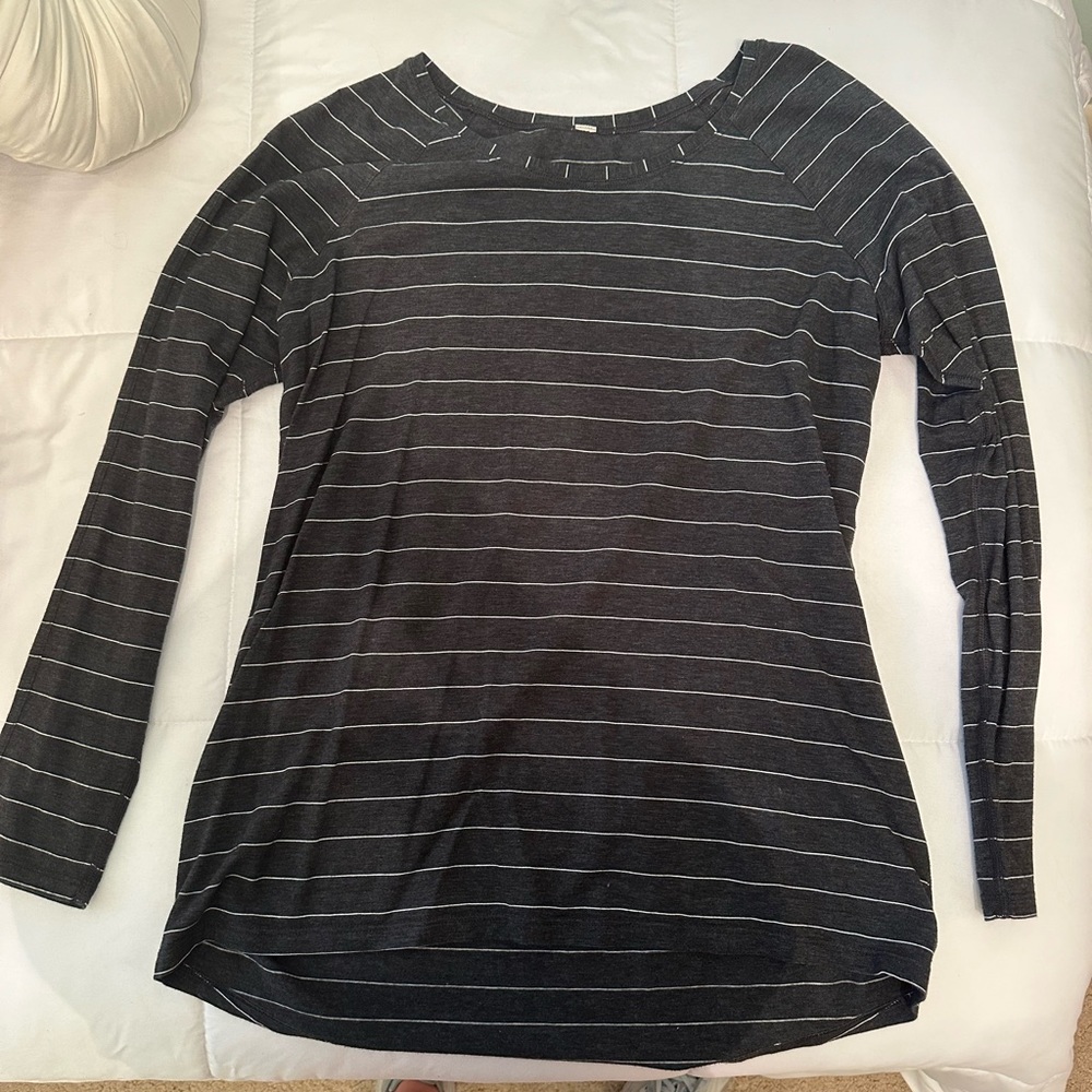 lululemon striped long sleeve shirt in size 4!